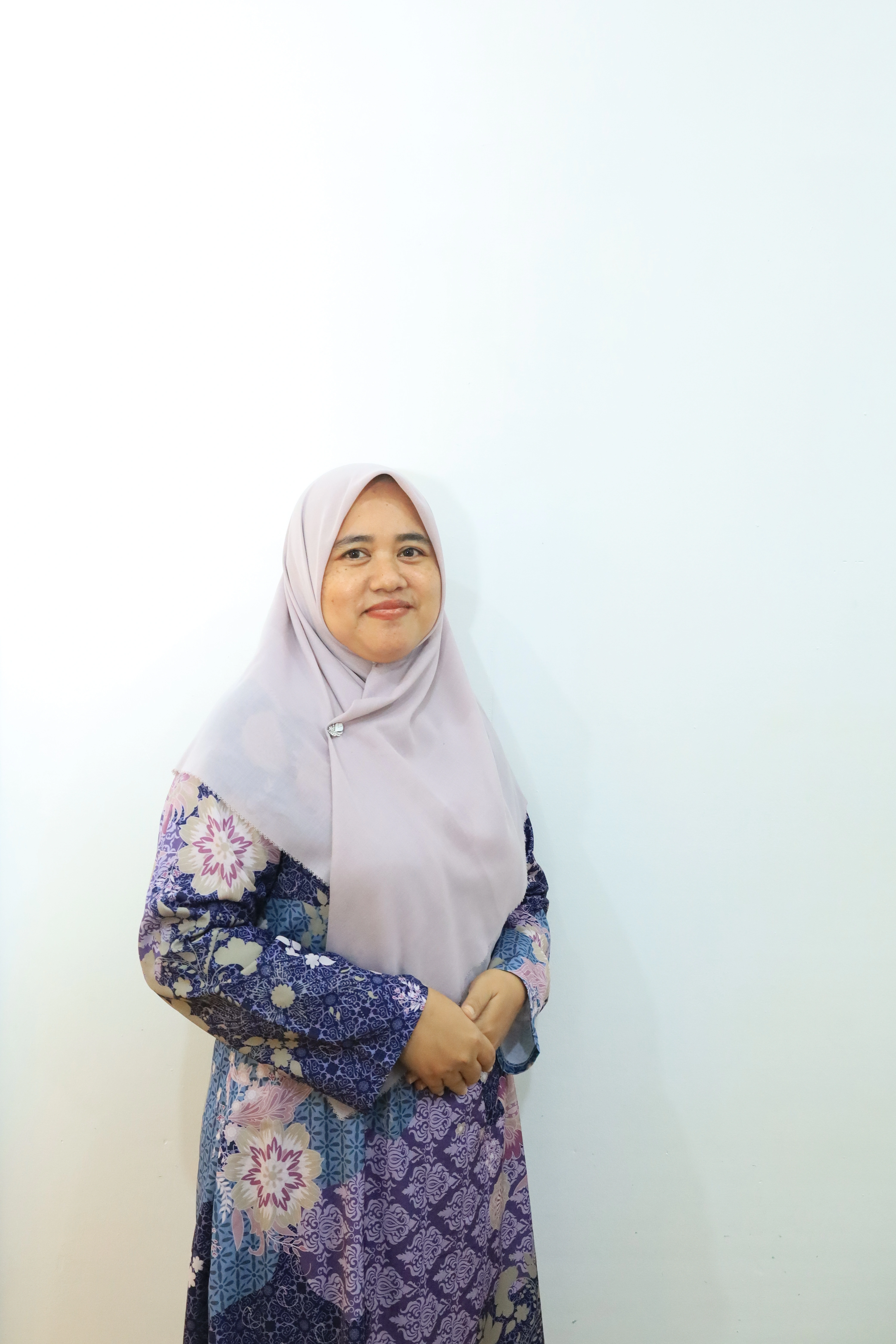 Dr. Nurhayati, SE., M. Si.